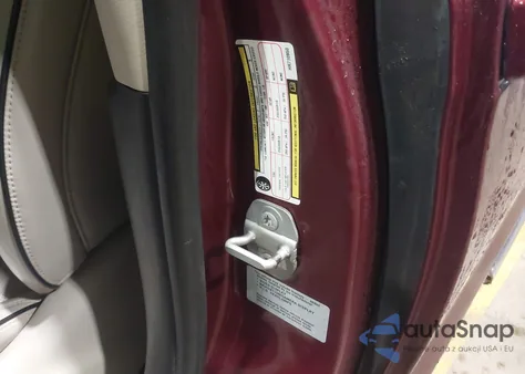 2017 Chrysler Pacifica Hybrid Platinum z USA, uszkodzony, nr VIN 2C4RC1N70HR710950